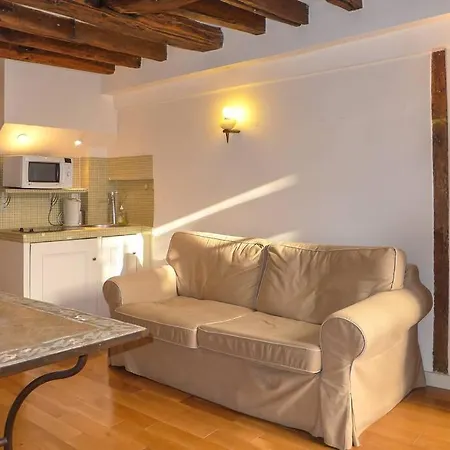 Apartman Republique-volta 2 Pieces De Charme *
